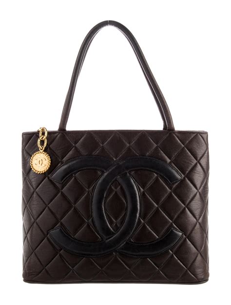 chanel handbag.com|Chanel handbags online shopping.